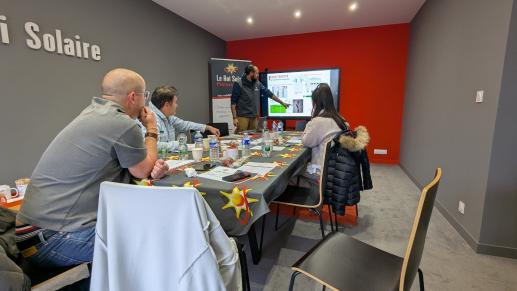 Fin de formation : les franchisés Le Roi Solaire d’Auriol et Léguevin sont prêts