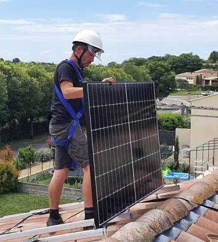 Technicien en énergies renouvelables